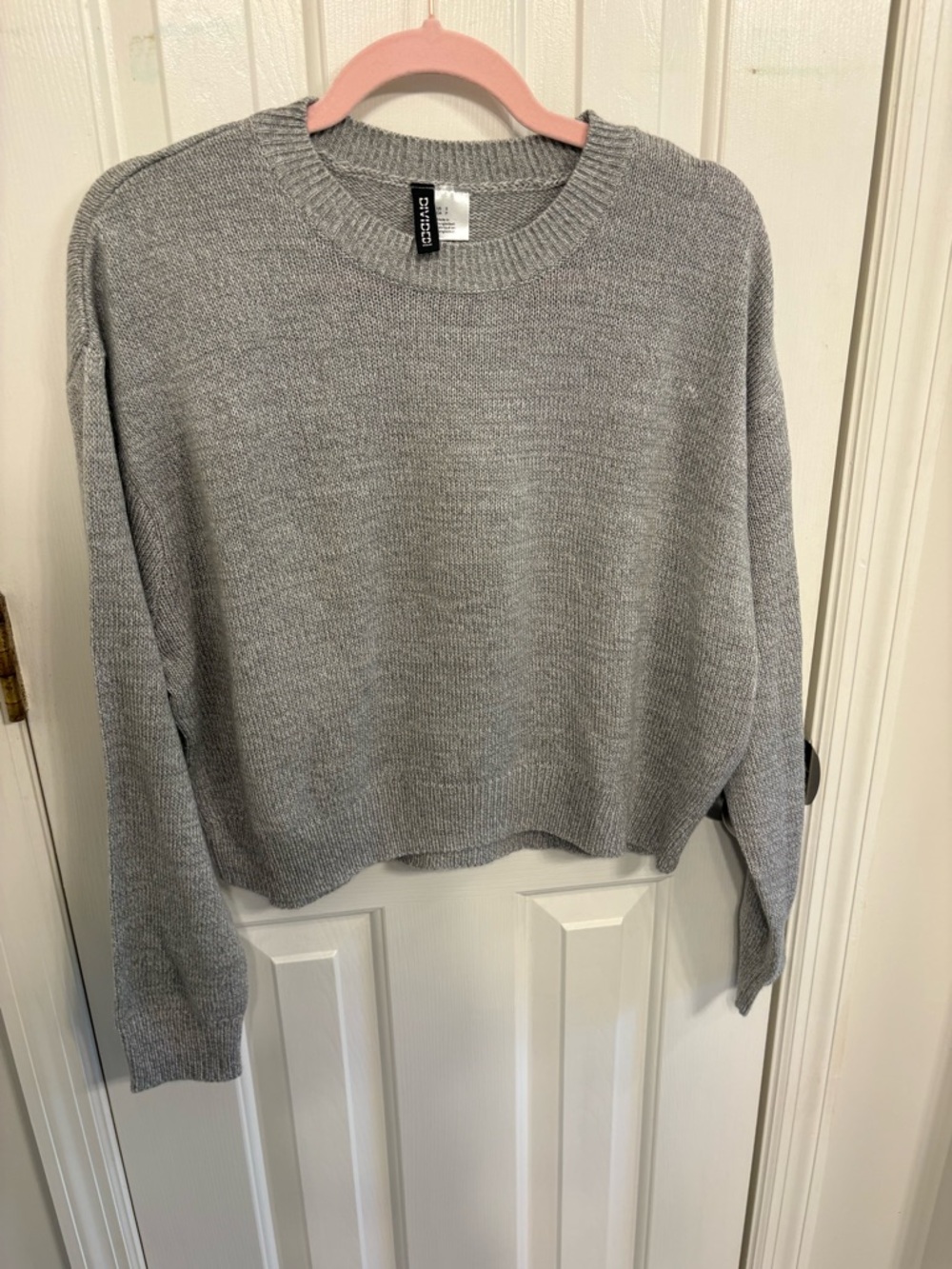 H&M Light Gray Crewneck Sweater